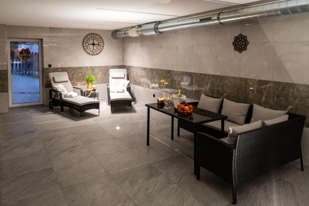 Wellness Hotel Edelweiss Liberec Eksteriør billede